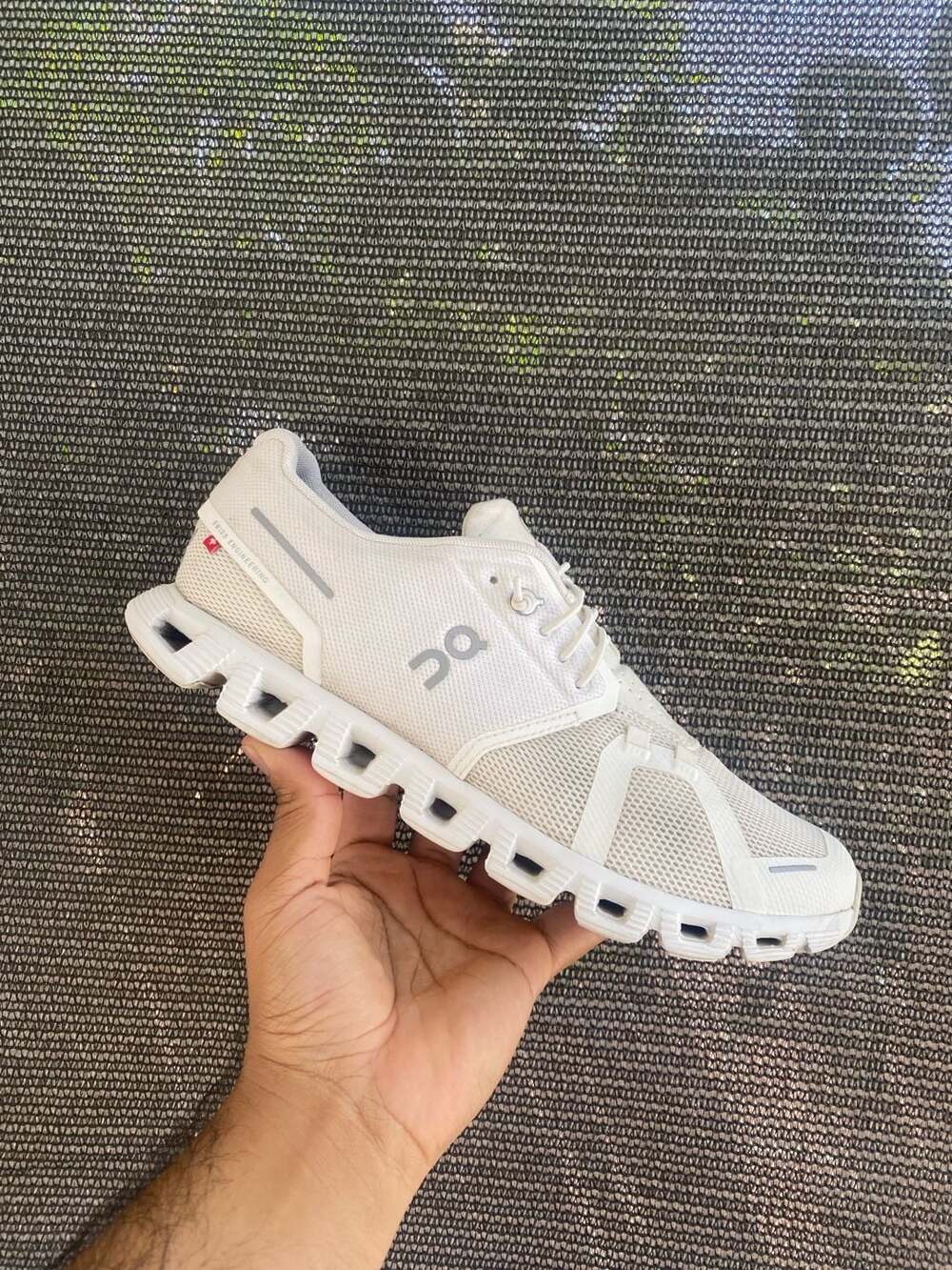 On Cloud Women's Running Shoes All White Size 10.5